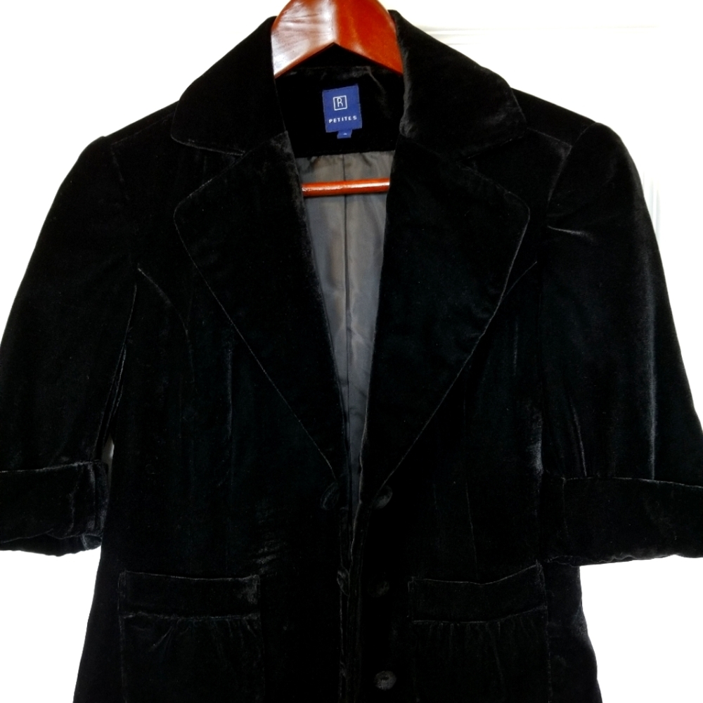 Black Velvet Blazer - Size Petites 2